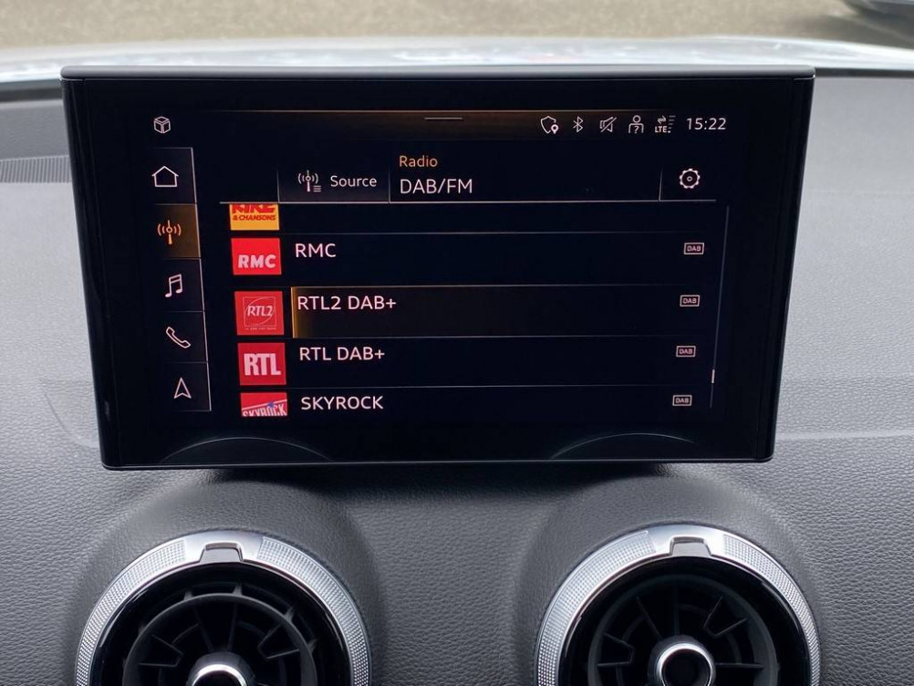 Acheter Audi Q2 Q2 35 TFSI 150 S tronic 7 Advanced 5p occasion dans les concessions du Groupe Faurie