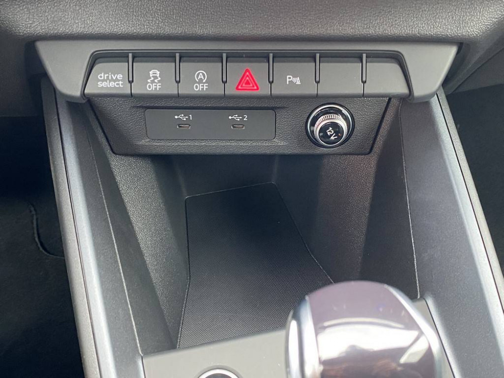 Acheter Audi A1 A1 Sportback 30 TFSI 116 ch S tronic 7 S Line 5p occasion dans les concessions du Groupe Faurie