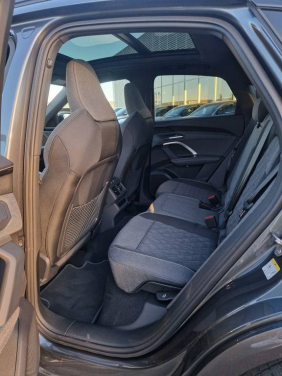 Acheter Audi Q5 Q5 Sportback e-hybrid 299 ch S tronic 7 Quattro S line 5p neuf dans les concessions du Groupe Faurie