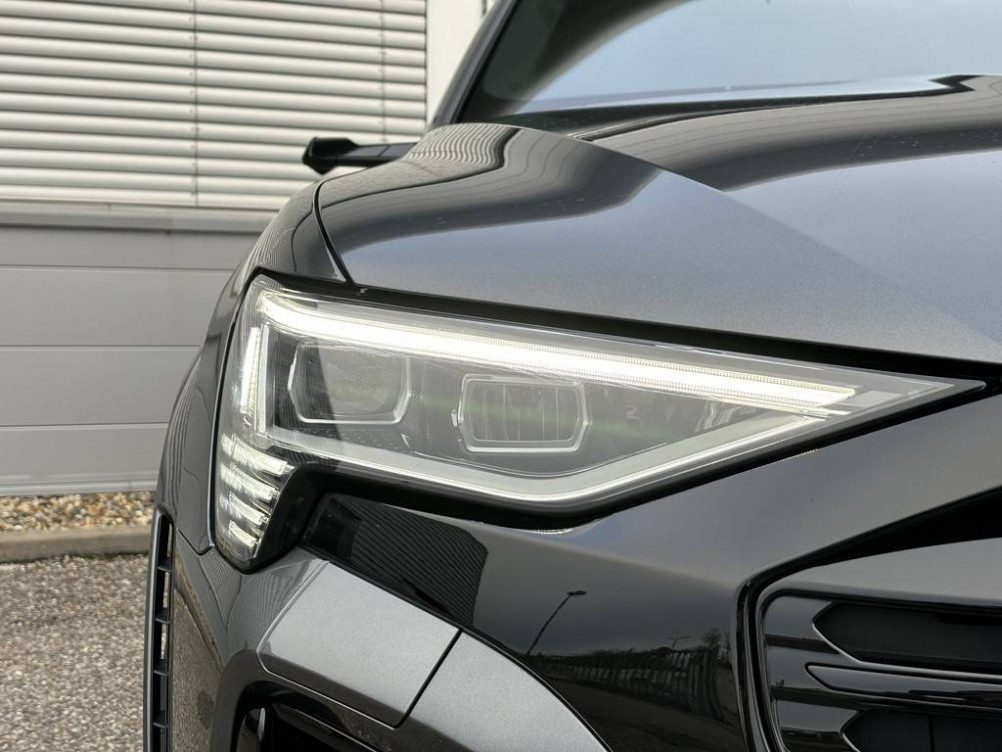 Acheter Audi Q8 e-tron SQ8 e-tron Sportback 503 ch 114 kWh Quattro  5p neuf dans les concessions du Groupe Faurie