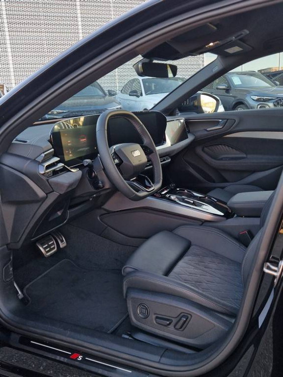 Acheter Audi A5 A5 TFSI 204 ch S tronic 7 Quattro S line 5p neuf dans les concessions du Groupe Faurie