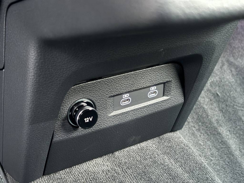 Acheter Audi Q8 e-tron SQ8 e-tron Sportback 503 ch 114 kWh Quattro  5p neuf dans les concessions du Groupe Faurie