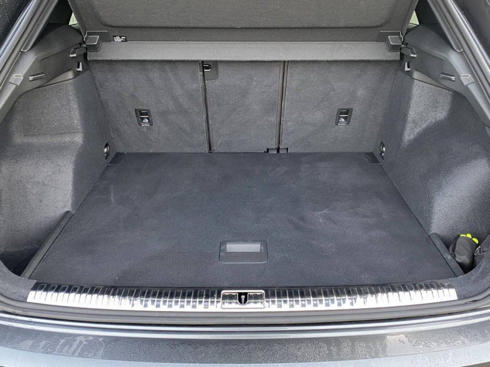 Acheter Audi Q3 Q3 35 TFSI 150 ch S tronic 7 S line 5p occasion dans les concessions du Groupe Faurie