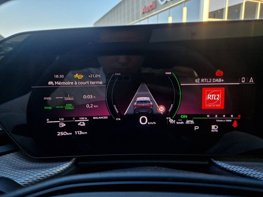 Acheter Audi Q5 Q5 Sportback e-hybrid 299 ch S tronic 7 Quattro S line 5p neuf dans les concessions du Groupe Faurie