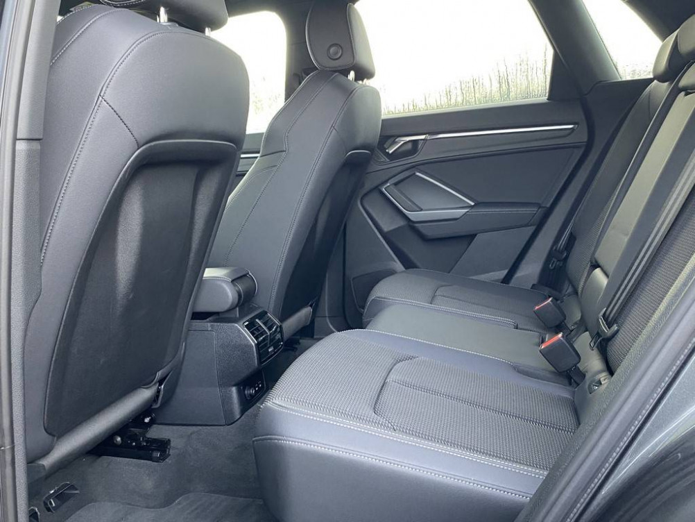 Acheter Audi Q3 Q3 35 TFSI 150 ch S tronic 7 S line 5p occasion dans les concessions du Groupe Faurie