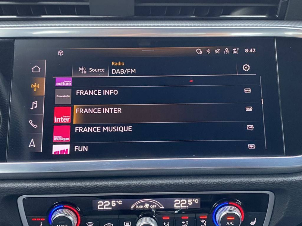 Acheter Audi Q3 Q3 Sportback 35 TDI 150 ch S tronic 7 S line 5p occasion dans les concessions du Groupe Faurie