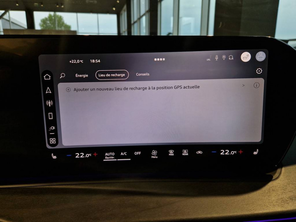 Acheter Audi Q3 Q3 e-hybrid 272 ch S tronic 6 S line 5p neuf dans les concessions du Groupe Faurie