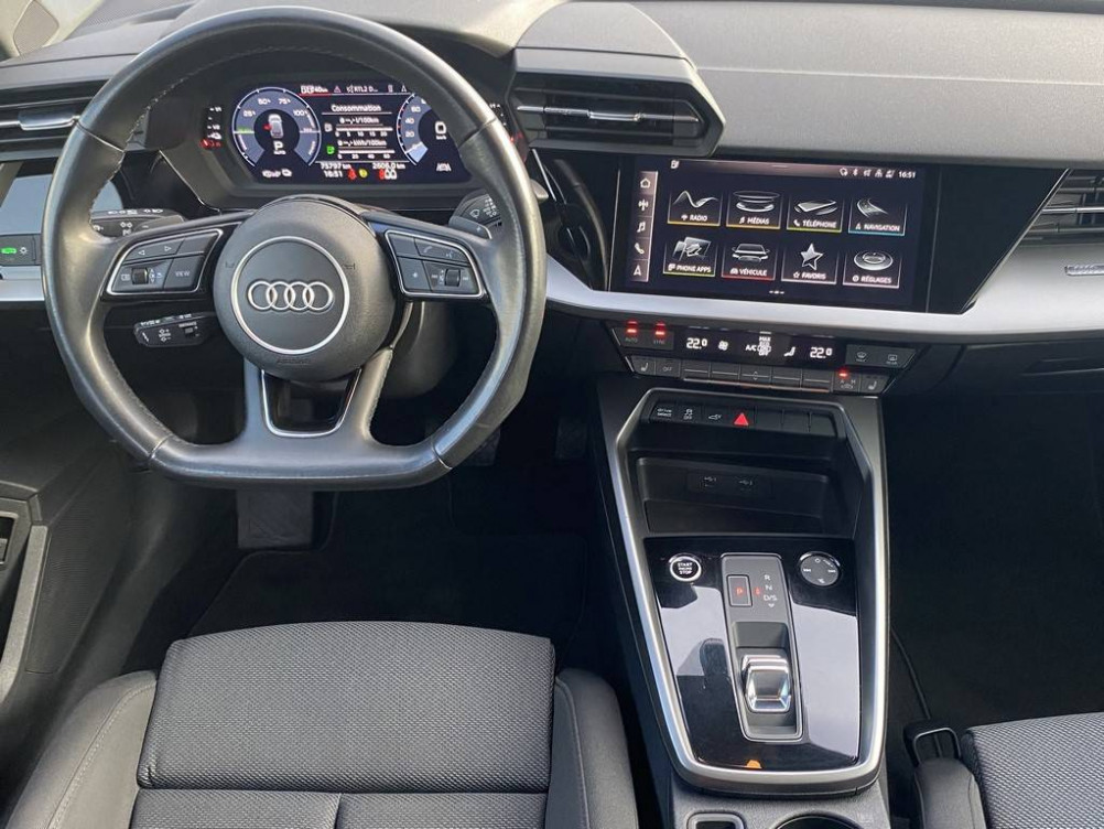 Acheter Audi A3 A3 Sportback 45 TFSIe 245 S tronic 6 Competition 5p occasion dans les concessions du Groupe Faurie