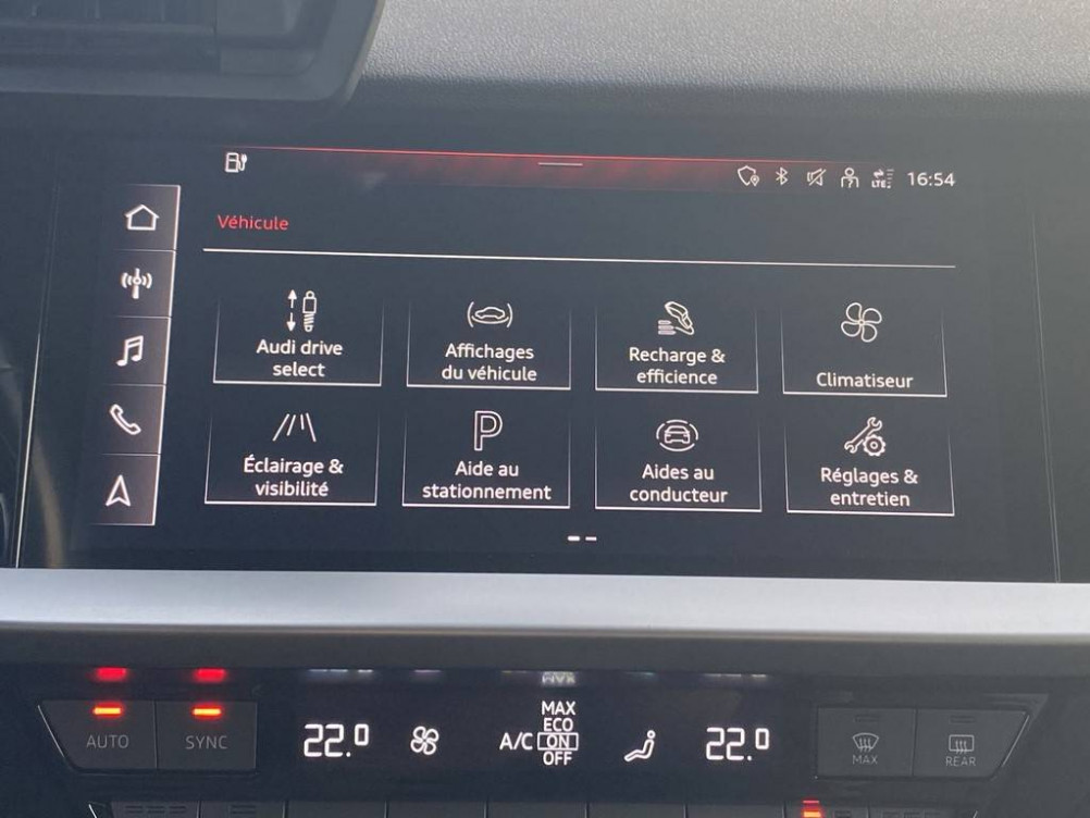 Acheter Audi A3 A3 Sportback 45 TFSIe 245 S tronic 6 Competition 5p occasion dans les concessions du Groupe Faurie