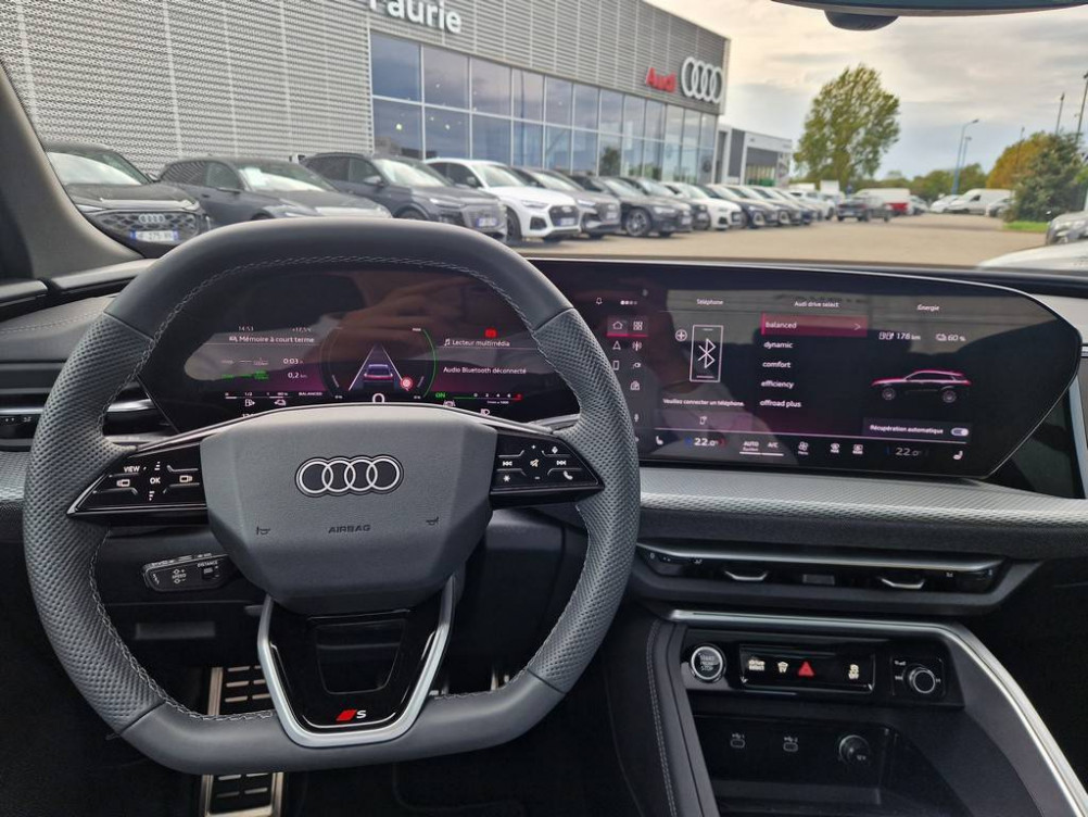 Acheter Audi Q5 Q5 e-hybrid 299 ch S tronic 7 Quattro S line 5p neuf dans les concessions du Groupe Faurie