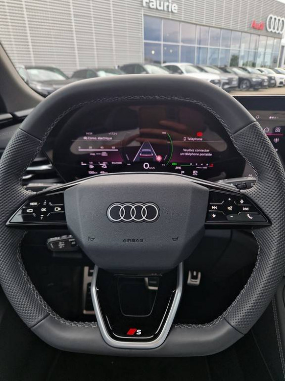 Acheter Audi Q5 Q5 e-hybrid 299 ch S tronic 7 Quattro S line 5p neuf dans les concessions du Groupe Faurie