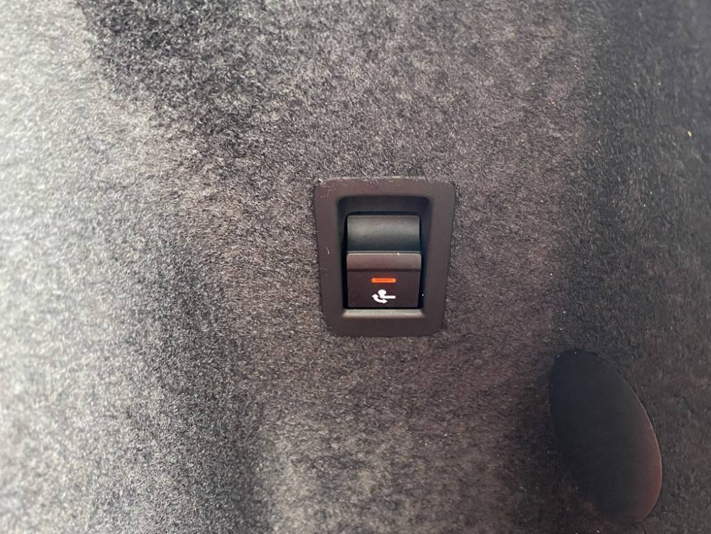 Acheter Audi Q3 Q3 35 TDI 150 ch S tronic 7 S line 5p occasion dans les concessions du Groupe Faurie