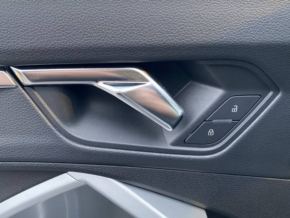 Acheter Audi Q3 Q3 35 TDI 150 ch Business line 5p occasion dans les concessions du Groupe Faurie