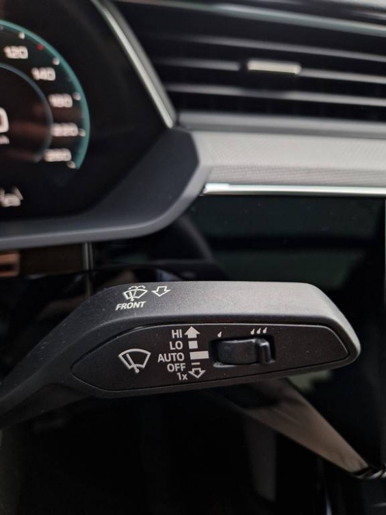 Acheter Audi Q8 e-tron SQ8 e-tron Sportback 503 ch 114 kWh Quattro  5p neuf dans les concessions du Groupe Faurie
