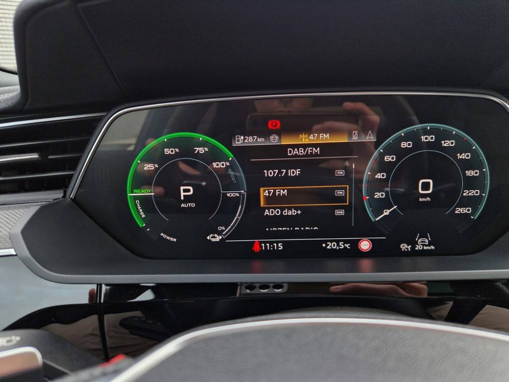 Acheter Audi Q8 e-tron SQ8 e-tron Sportback 503 ch 114 kWh Quattro  5p neuf dans les concessions du Groupe Faurie