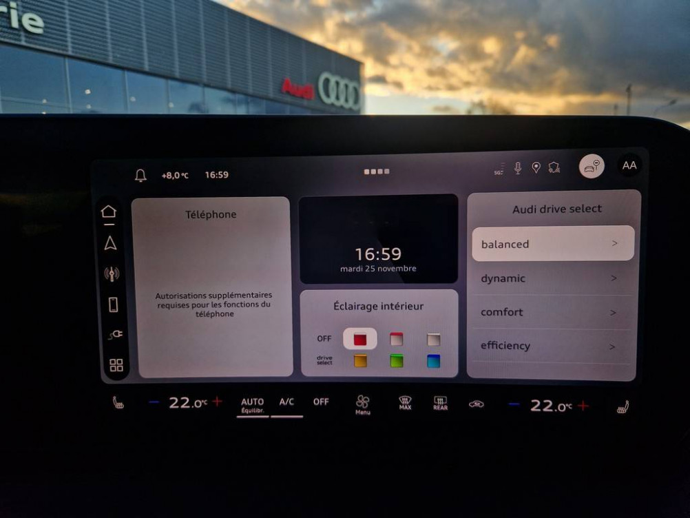 Acheter Audi Q3 Q3 Sportback e-hybrid 272 ch S tronic 6 Design 5p neuf dans les concessions du Groupe Faurie