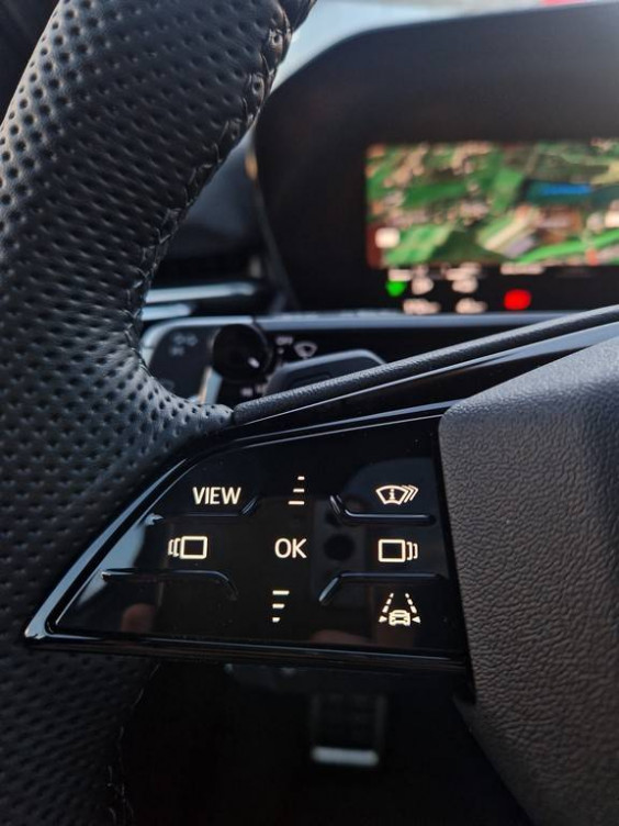 Acheter Audi Q3 Q3 Sportback e-hybrid 272 ch S tronic 6 Design 5p neuf dans les concessions du Groupe Faurie