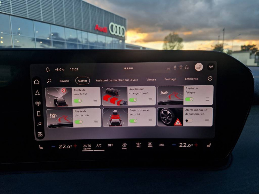 Acheter Audi Q3 Q3 Sportback e-hybrid 272 ch S tronic 6 Design 5p neuf dans les concessions du Groupe Faurie