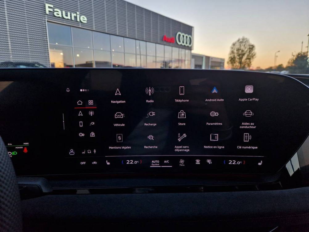 Acheter Audi Q6 E-TRON SQ6 e-tron Sportback 489 ch 100 kWh quattro SQ6 5p neuf dans les concessions du Groupe Faurie