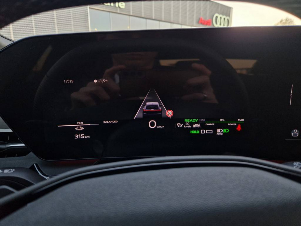 Acheter Audi Q6 E-TRON SQ6 e-tron Sportback 489 ch 100 kWh quattro SQ6 5p neuf dans les concessions du Groupe Faurie