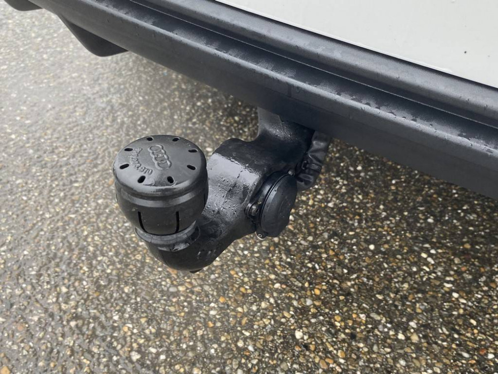 Acheter Audi Q3 Q3 45 TFSIe 245 ch S tronic 6 S line 5p occasion dans les concessions du Groupe Faurie