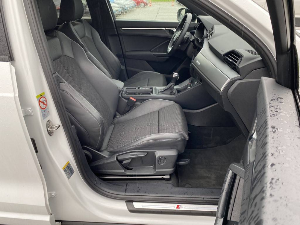 Acheter Audi Q3 Q3 45 TFSIe 245 ch S tronic 6 S line 5p occasion dans les concessions du Groupe Faurie