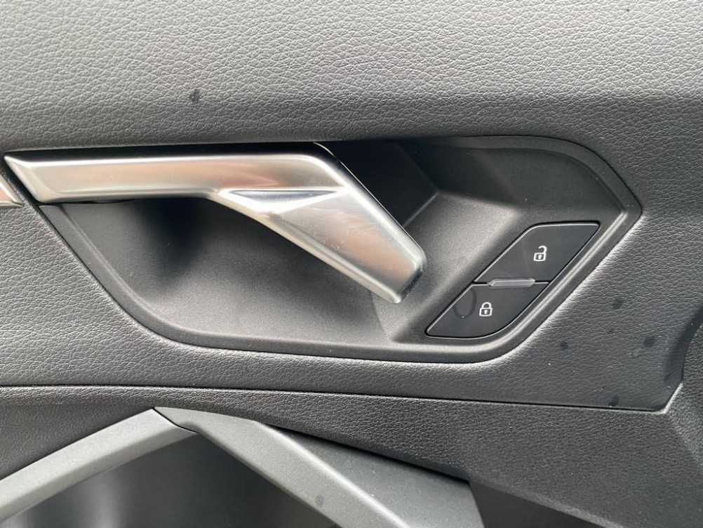 Acheter Audi Q3 Q3 45 TFSIe 245 ch S tronic 6 S line 5p occasion dans les concessions du Groupe Faurie