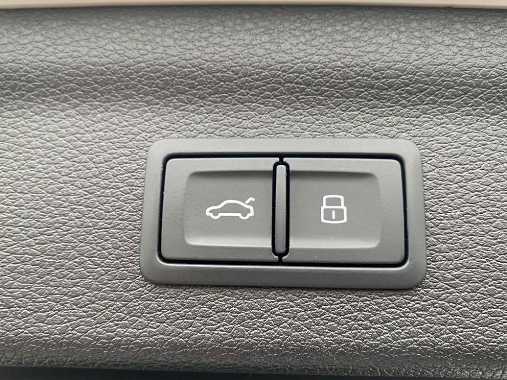 Acheter Audi Q3 Q3 45 TFSIe 245 ch S tronic 6 S line 5p occasion dans les concessions du Groupe Faurie