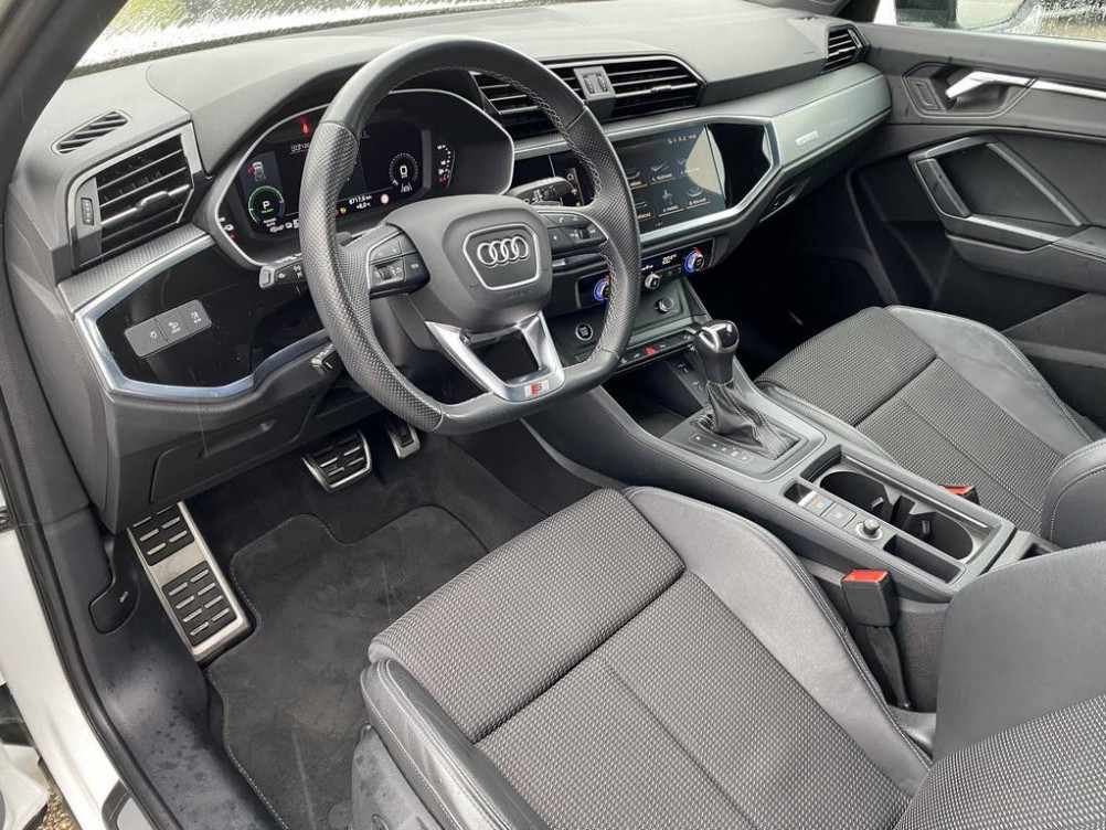 Acheter Audi Q3 Q3 45 TFSIe 245 ch S tronic 6 S line 5p occasion dans les concessions du Groupe Faurie