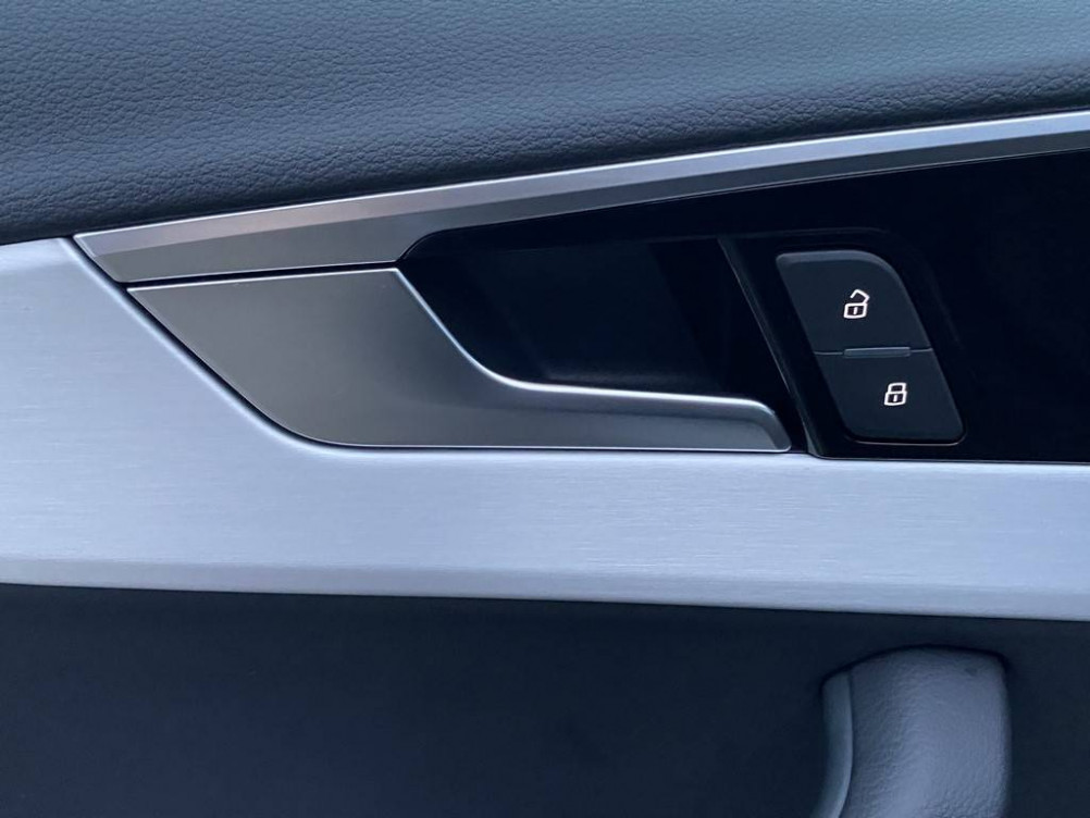 Acheter Audi A4 A4 Avant 35 TDI 163 S tronic 7 S line 5p occasion dans les concessions du Groupe Faurie