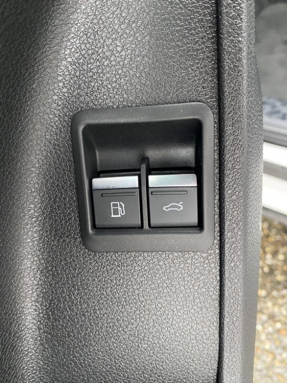 Acheter Audi Q3 Q3 45 TFSIe 245 ch S tronic 6 S line 5p occasion dans les concessions du Groupe Faurie