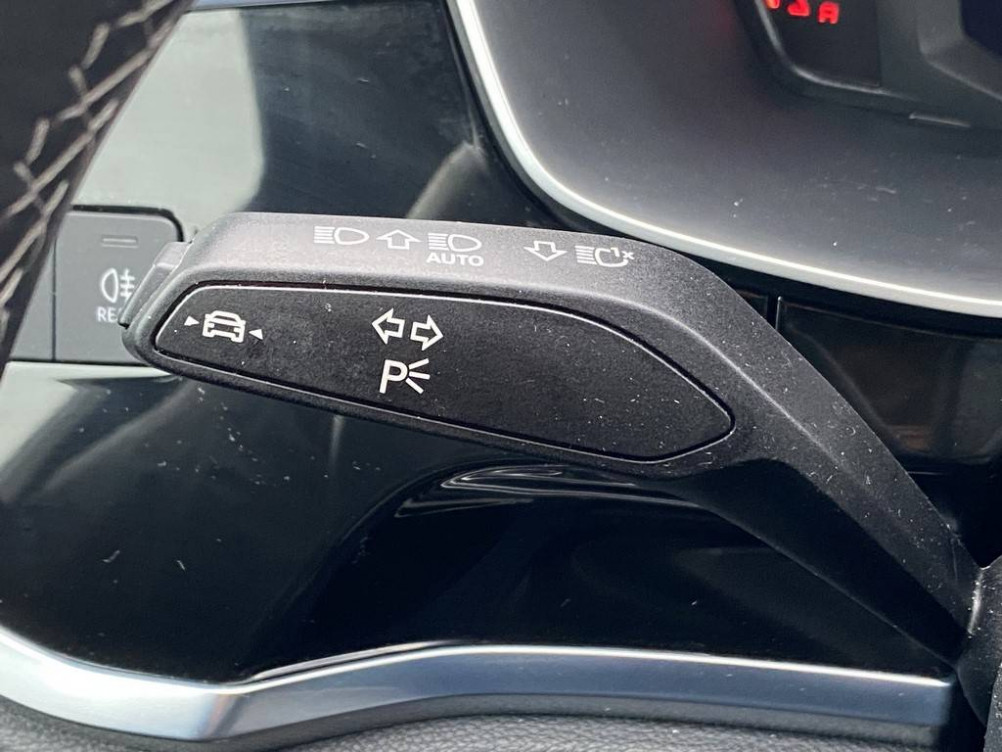 Acheter Audi Q3 Q3 45 TFSIe 245 ch S tronic 6 S line 5p occasion dans les concessions du Groupe Faurie