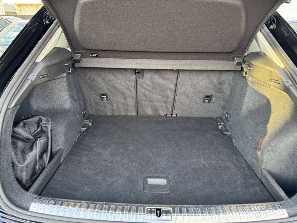 Acheter Audi Q3 Q3 35 TDI 150 ch S tronic 7 Design Luxe 5p occasion dans les concessions du Groupe Faurie