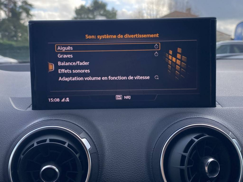 Acheter Audi Q2 Q2 35 TDI 150 S tronic 7 Business line 5p occasion dans les concessions du Groupe Faurie