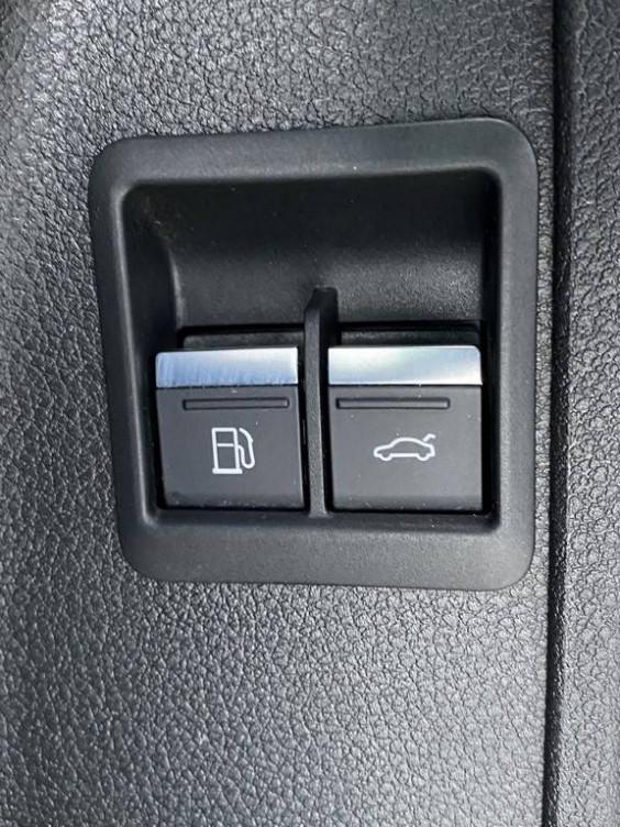 Acheter Audi Q3 Q3 45 TFSIe 245 ch S tronic 6 S line 5p occasion dans les concessions du Groupe Faurie