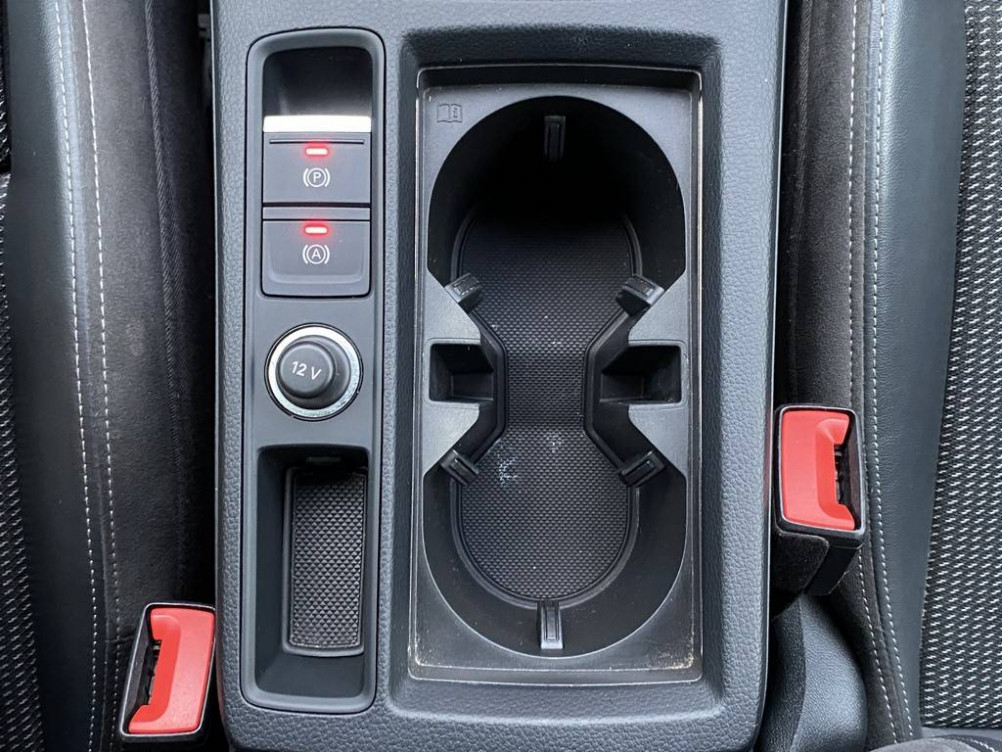 Acheter Audi Q3 Q3 45 TFSIe 245 ch S tronic 6 S line 5p occasion dans les concessions du Groupe Faurie