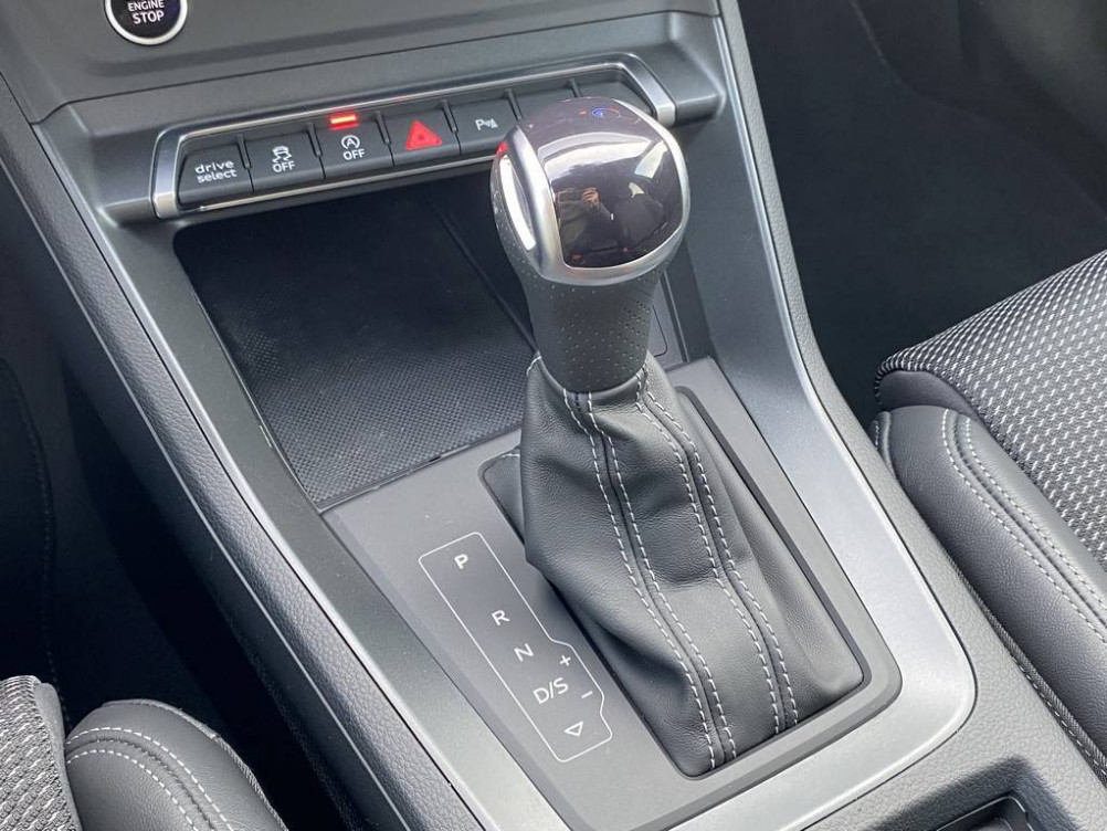Acheter Audi Q3 Q3 35 TFSI 150 ch S tronic 7 S line 5p occasion dans les concessions du Groupe Faurie