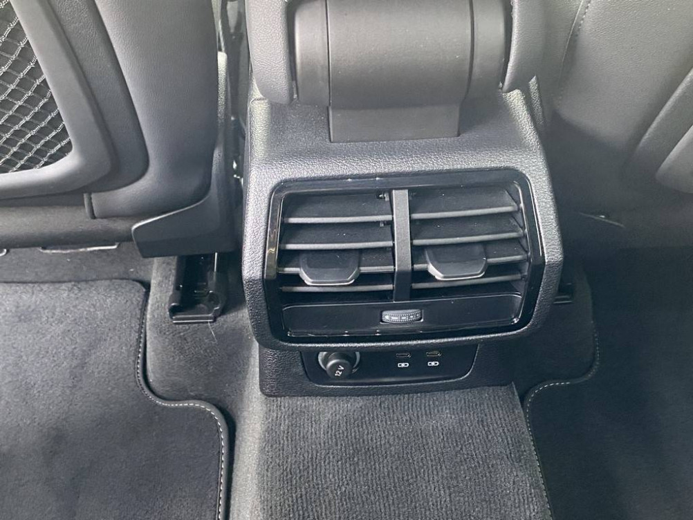 Acheter Audi Q3 Q3 35 TFSI 150 ch S tronic 7 S line 5p occasion dans les concessions du Groupe Faurie