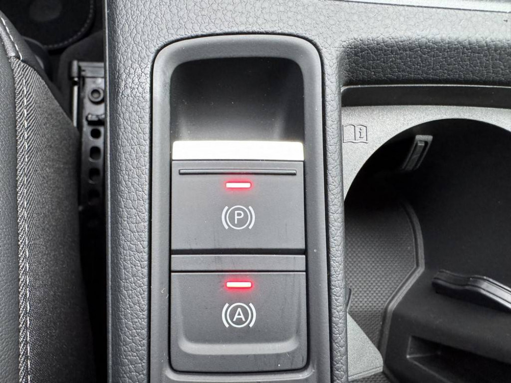 Acheter Audi Q3 Q3 35 TFSI 150 ch S tronic 7 S line 5p occasion dans les concessions du Groupe Faurie