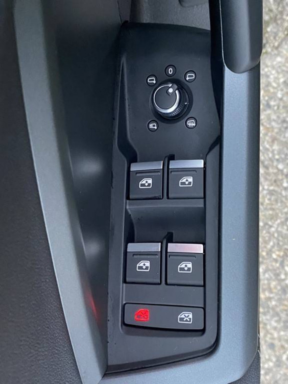 Acheter Audi Q3 Q3 Sportback 35 TFSI 150 ch S tronic 7 S line plus 5p occasion dans les concessions du Groupe Faurie