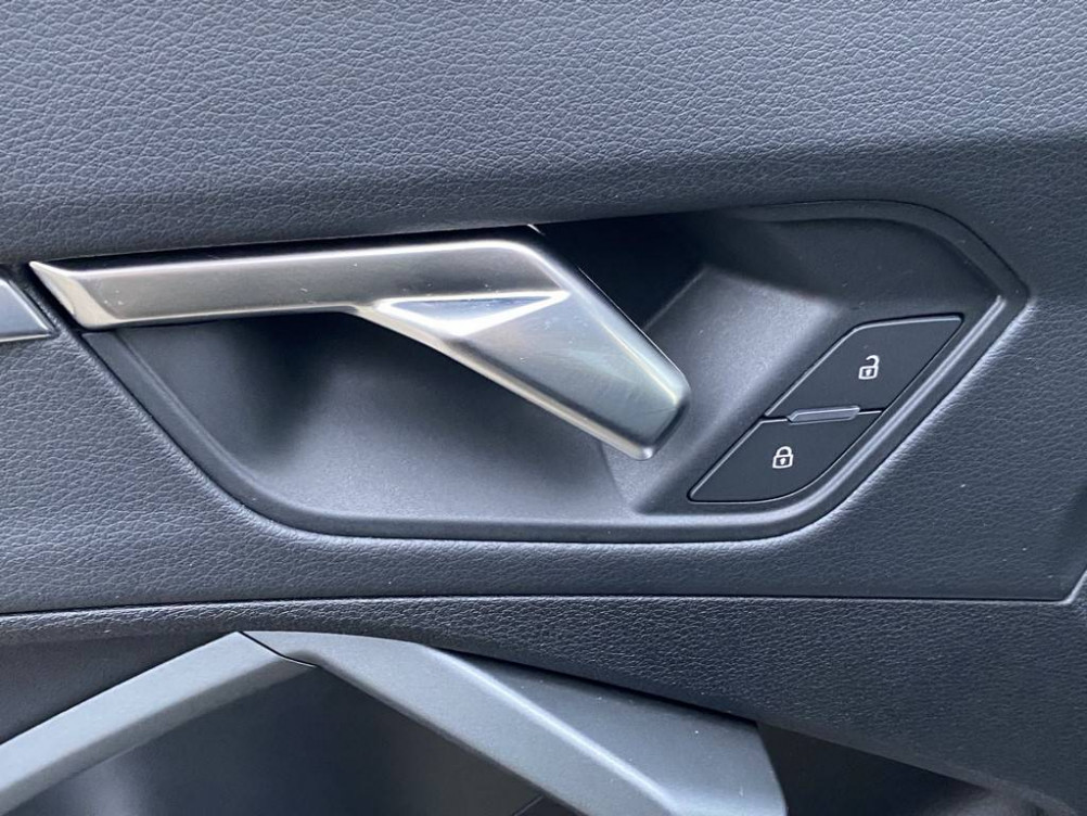 Acheter Audi Q3 Q3 Sportback 35 TFSI 150 ch S tronic 7 S line plus 5p occasion dans les concessions du Groupe Faurie