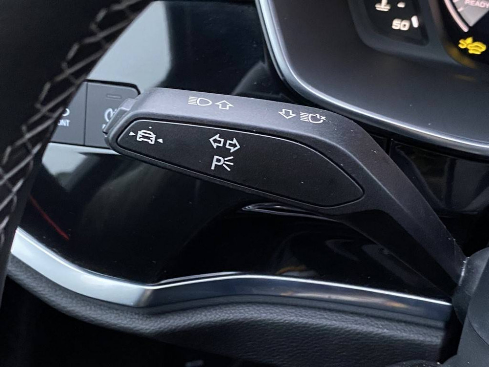 Acheter Audi Q3 Q3 Sportback 35 TFSI 150 ch S tronic 7 S line plus 5p occasion dans les concessions du Groupe Faurie