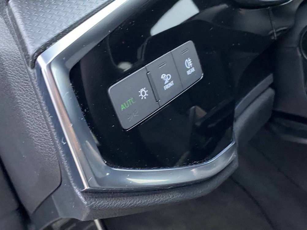 Acheter Audi Q3 Q3 Sportback 35 TFSI 150 ch S tronic 7 S line plus 5p occasion dans les concessions du Groupe Faurie