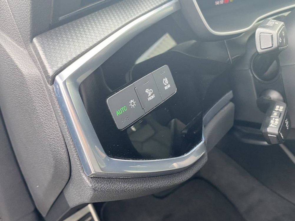 Acheter Audi Q3 Q3 Sportback 40 TDI 200 ch S tronic 7 Quattro S line 5p occasion dans les concessions du Groupe Faurie