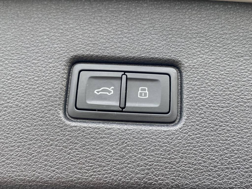 Acheter Audi Q5 Q5 Sportback 50 TFSIe 299 S tronic 7 Quattro S line 5p occasion dans les concessions du Groupe Faurie