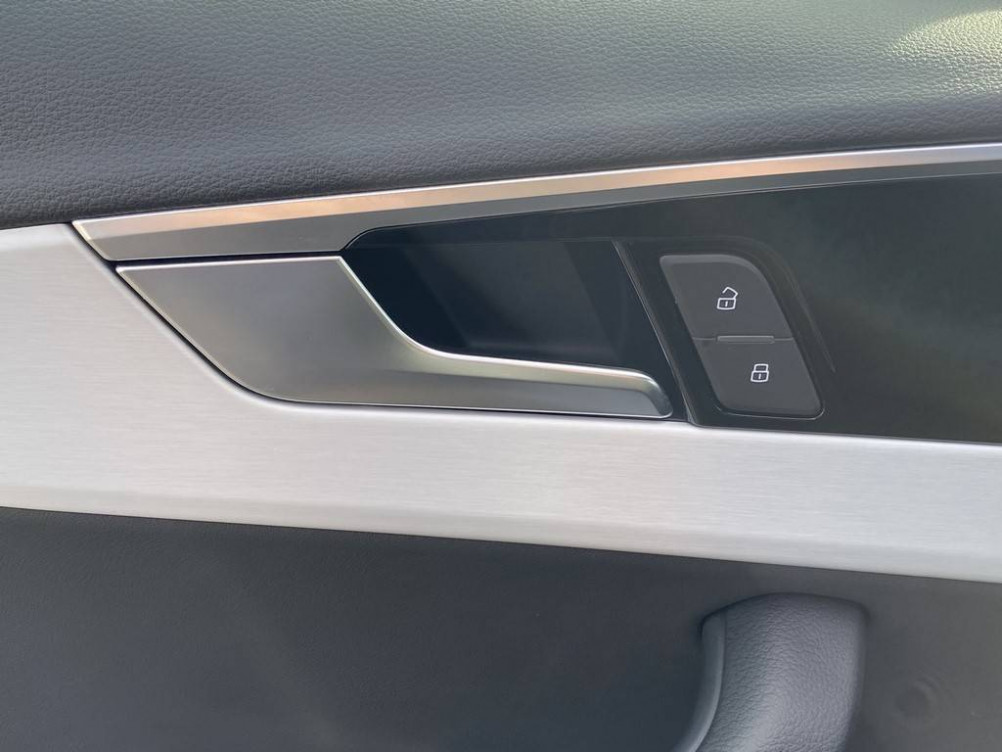 Acheter Audi A4 A4 Avant 35 TDI 163 S tronic 7 S line 5p occasion dans les concessions du Groupe Faurie