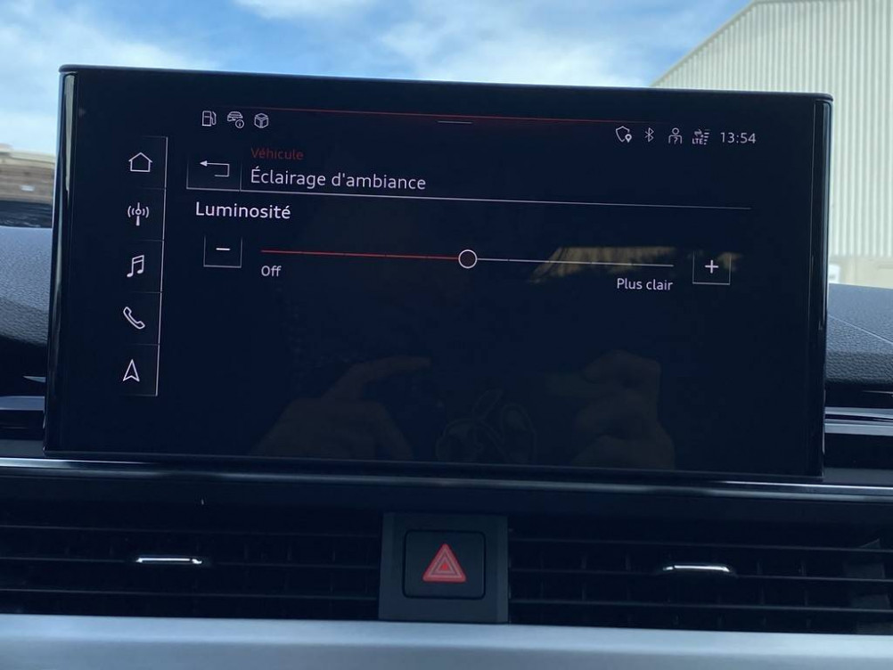 Acheter Audi A4 A4 Avant 35 TDI 163 S tronic 7 S line 5p occasion dans les concessions du Groupe Faurie