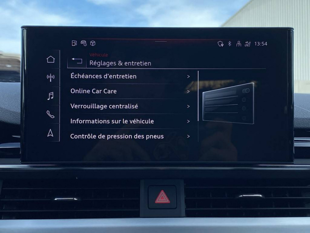 Acheter Audi A4 A4 Avant 35 TDI 163 S tronic 7 S line 5p occasion dans les concessions du Groupe Faurie