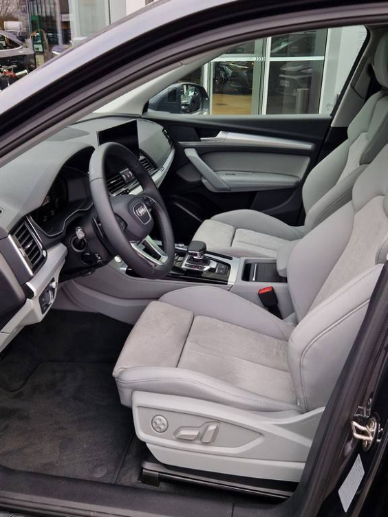 Acheter Audi Q5 Q5 Sportback 50 TFSIe 299 S tronic 7 Quattro Avus 5p neuf dans les concessions du Groupe Faurie