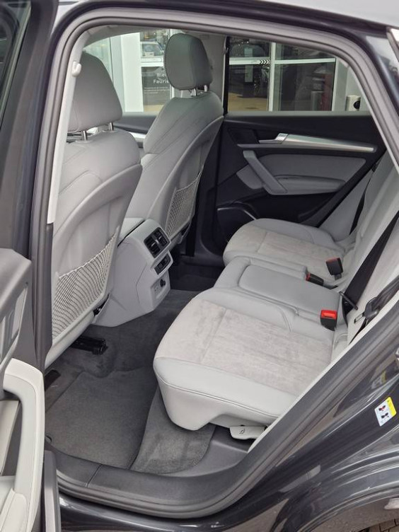 Acheter Audi Q5 Q5 Sportback 50 TFSIe 299 S tronic 7 Quattro Avus 5p neuf dans les concessions du Groupe Faurie